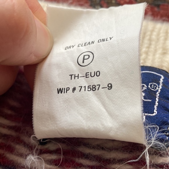 Vintage Woolrich button up sweater. - Picture 13 of 16